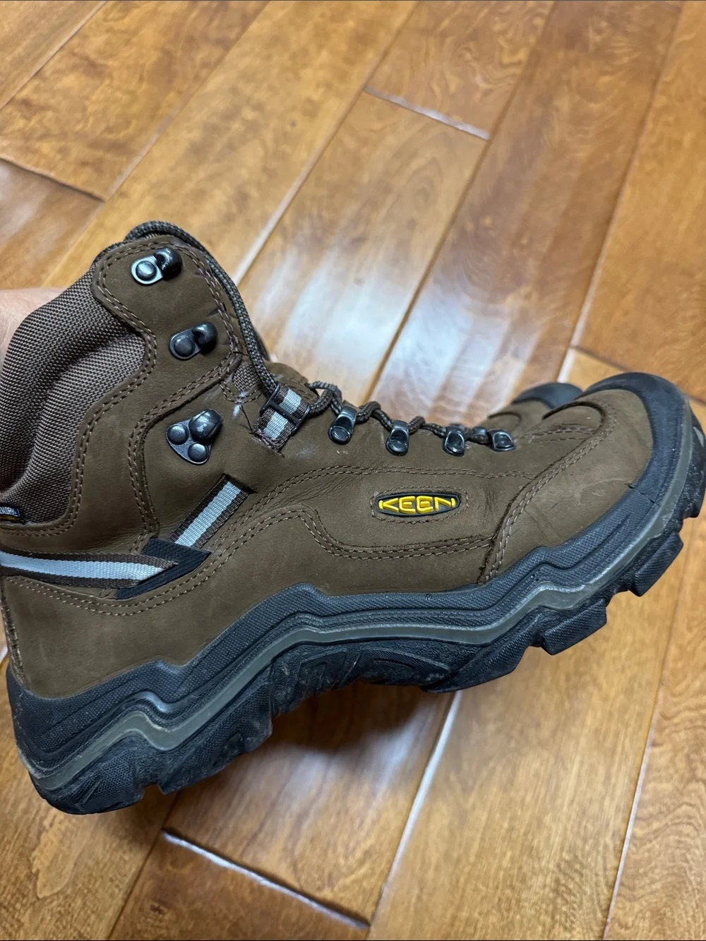 KEEN Durand II Mid Waterproof Hiking Boots for Men - Cascade Brown/Gargoyle - 11